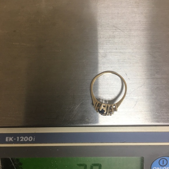 14K yellow gold diamonds sapphire ring - Picture 3 of 3